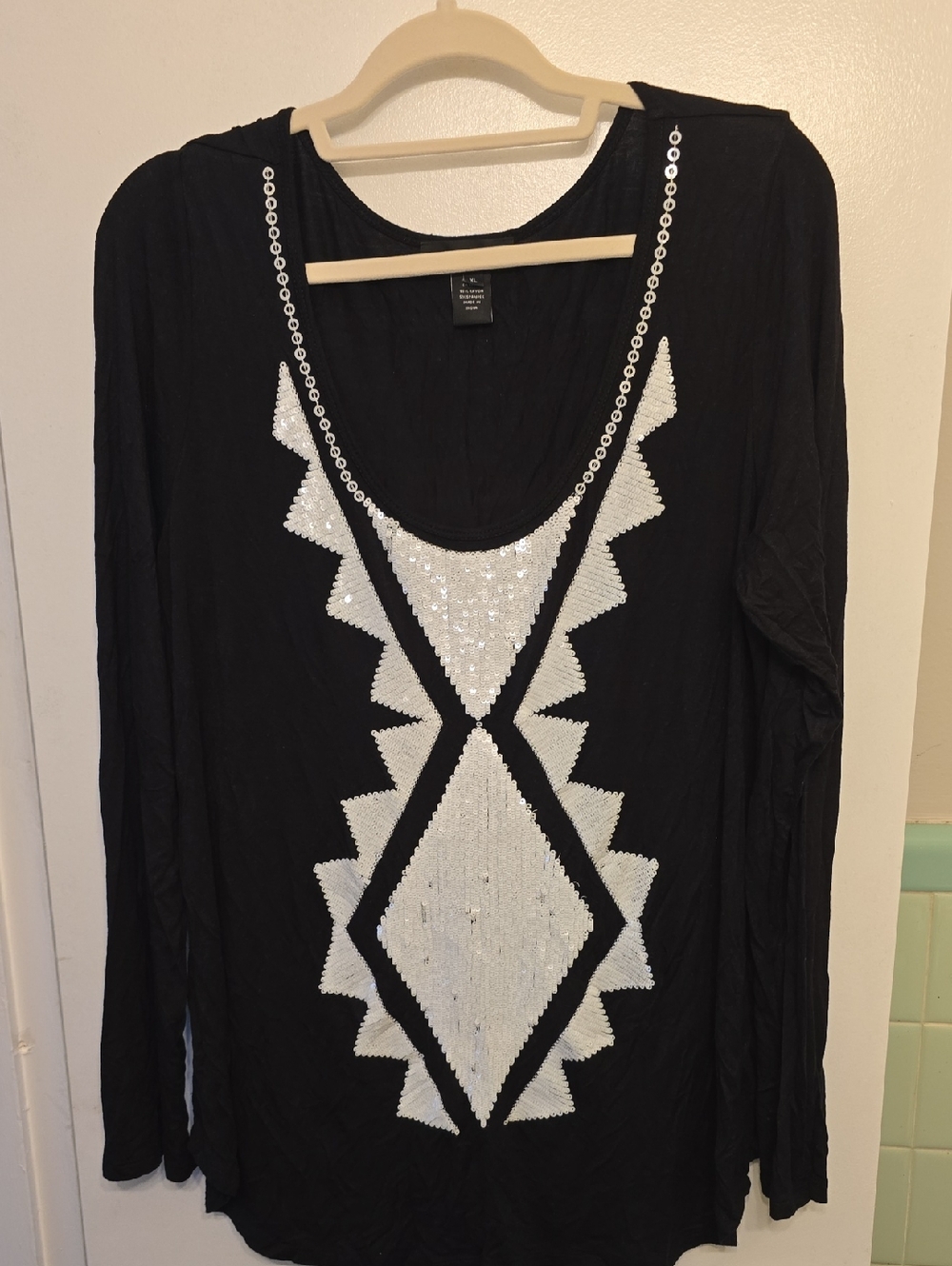 Karen Kane Black Long-Sleeve Tunic Top with White Sequin Geo Design